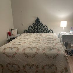 Queen Size Bed 
