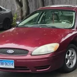 2005 Ford Taurus