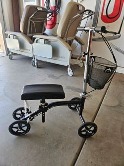 New knee scooter