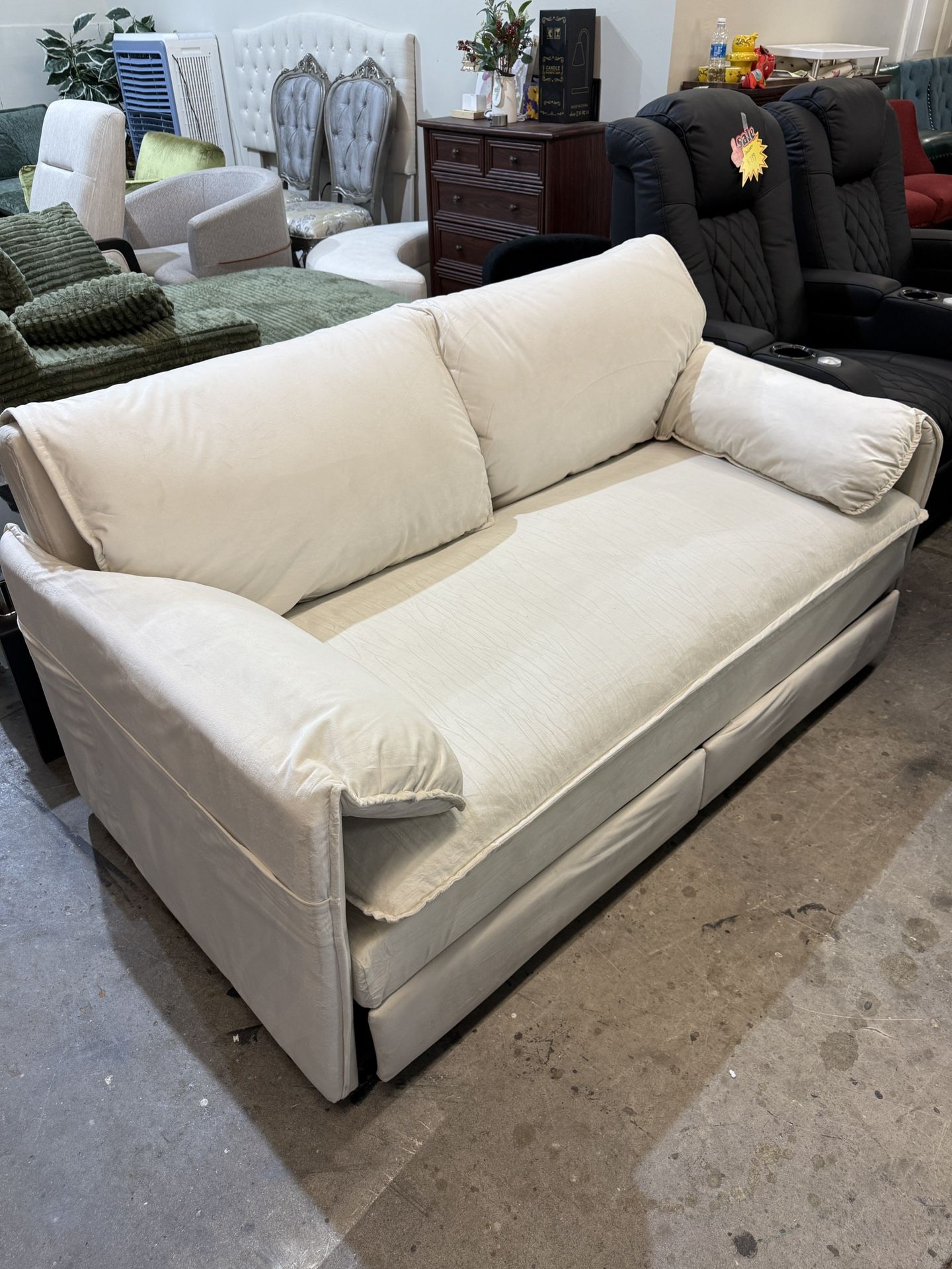 Brand new 66" Queen Sofa Bed, 3-in-1 Convertible Queen Sleeper Sofa,Velvet Loveseat, Pull Out Couch Bed,Couches for Living Room, Apartment, Office