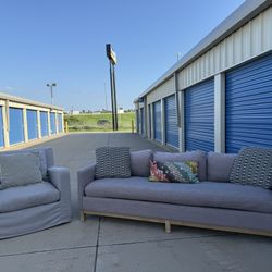 DELIVERY AVAILABLE 🚚🚛🚚 Awesome Couch And Chair