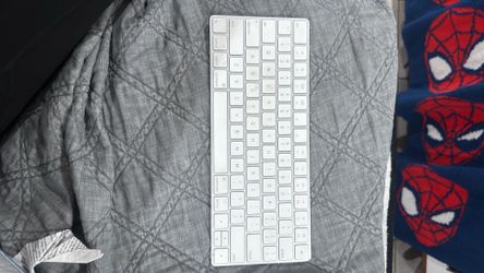 Apple keyboard