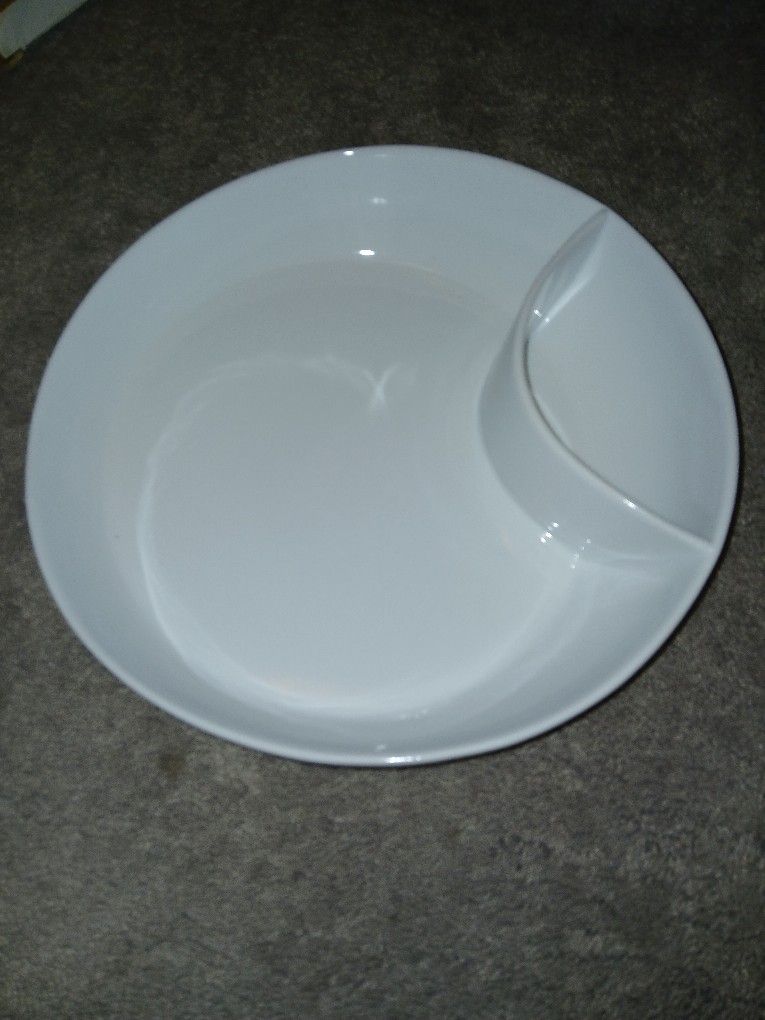 Chip and Dip Tray