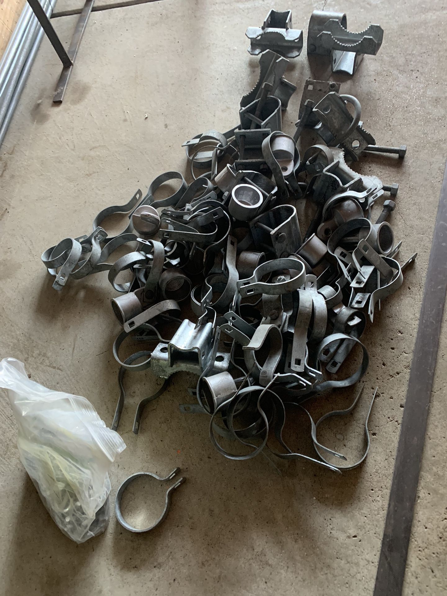 Fence Accessories