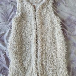 HIT LIST LOS ANGELES pink teddy vest soft fuzzy lined furry 2 pockets length below hip warm NEW UNWORN