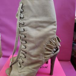 Betsey Johnson Heels