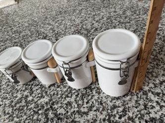 Kitchen jars Set Of 4
