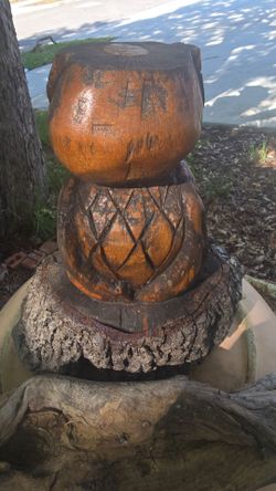 This is small ( tree trunk Owel)