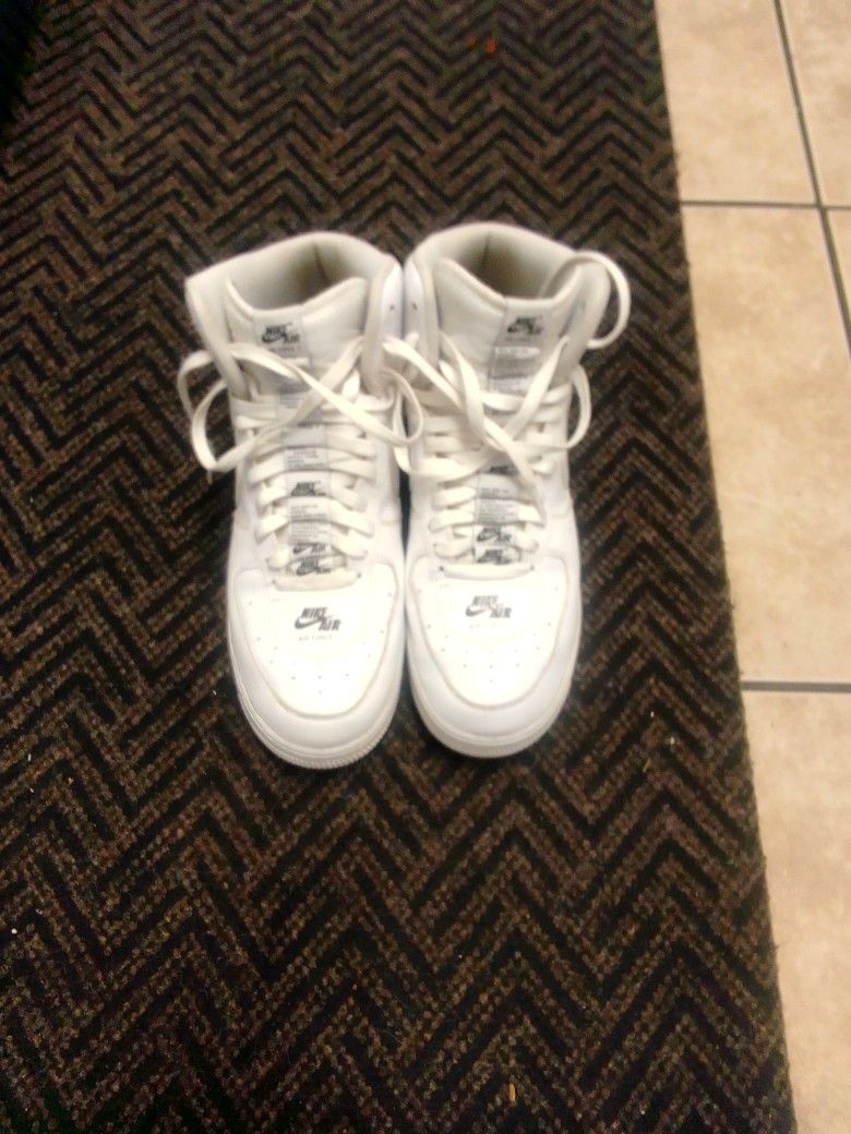 Nike Air High Tops Used For A Week Basketball Ball Game Like New.