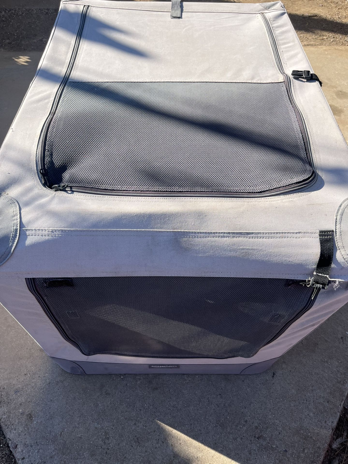 Top Paw dog Kennel 36 Inches Long 24 Inches high 24 Inches Width