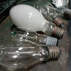 400 Watt 250 Watt 150 Watt 600 Watt Hid  Variety Of Different Kind Of Bulbs