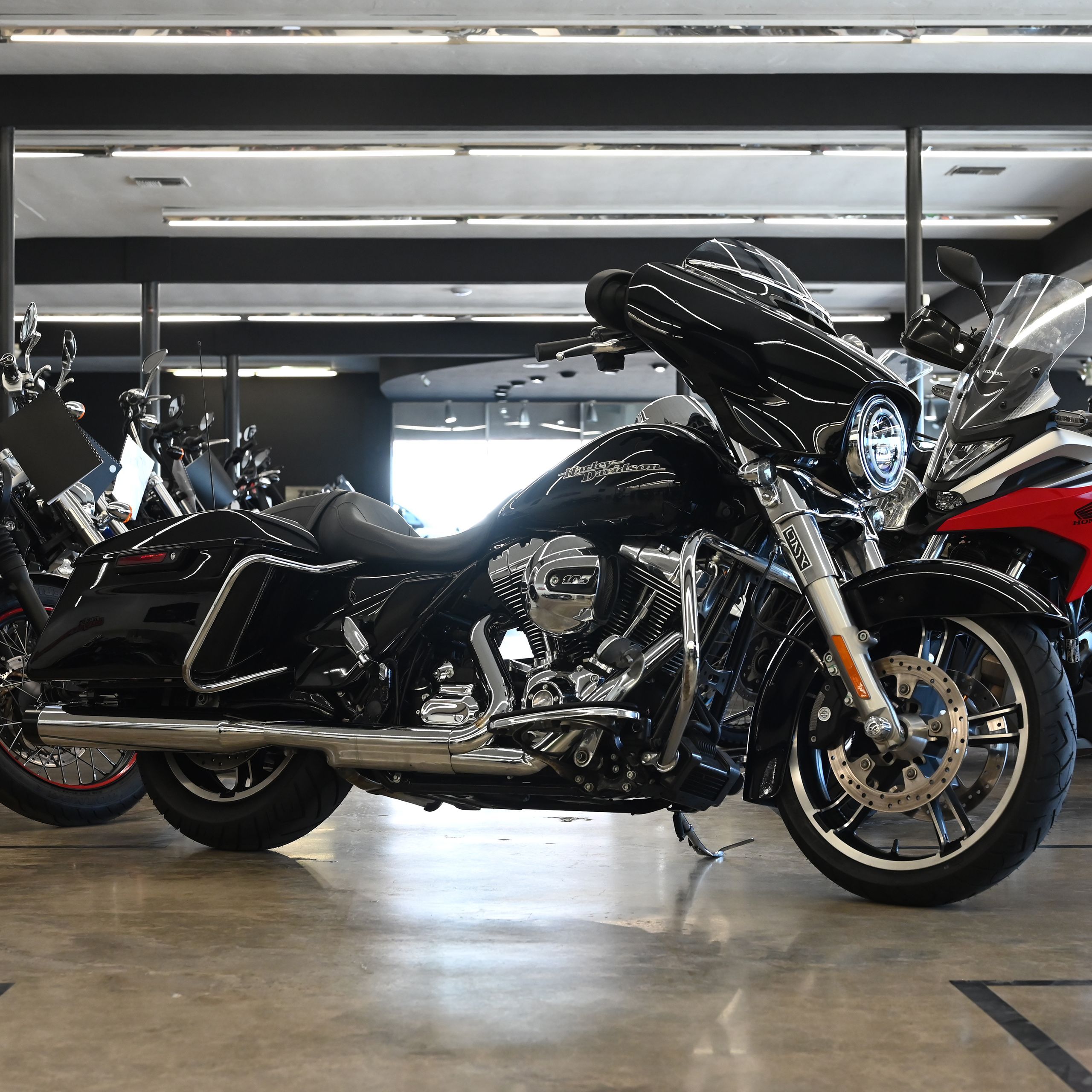 2015 HARLEY DAVIDSON STREET GLIDE