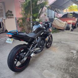 2011 Kawasaki  Ninja 650R