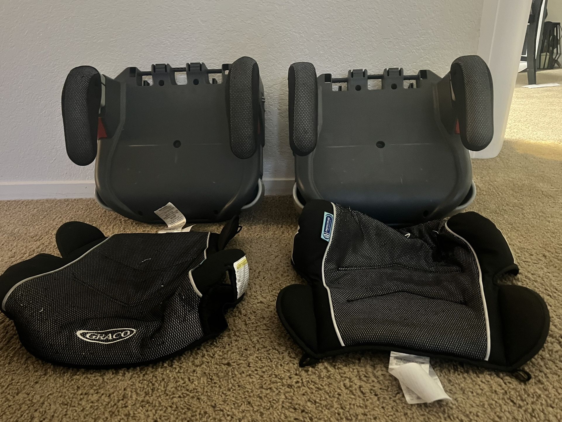 2 Graco Child Booster Seats
