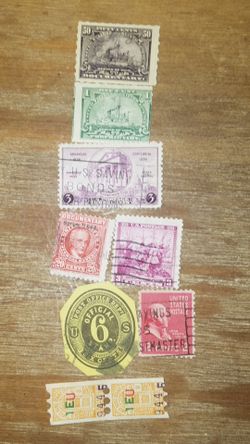 VINTAGE LOT OF 8 STAMPS