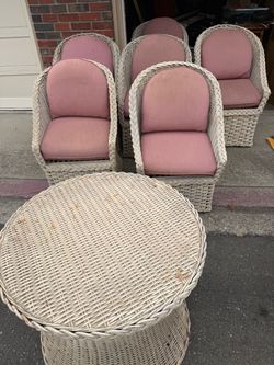 Wicker Furniture Chairs and Table Set