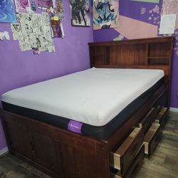 Solid Wood FULL size With 6 Drawers  Headboard Shelf. With Brand New  10. Inches Mattress  and Has Mattress Cover And New  Like New Full Sheet Set .