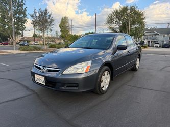 For sale 1 Owner very clean 2007 Honda accord lx sedan auto