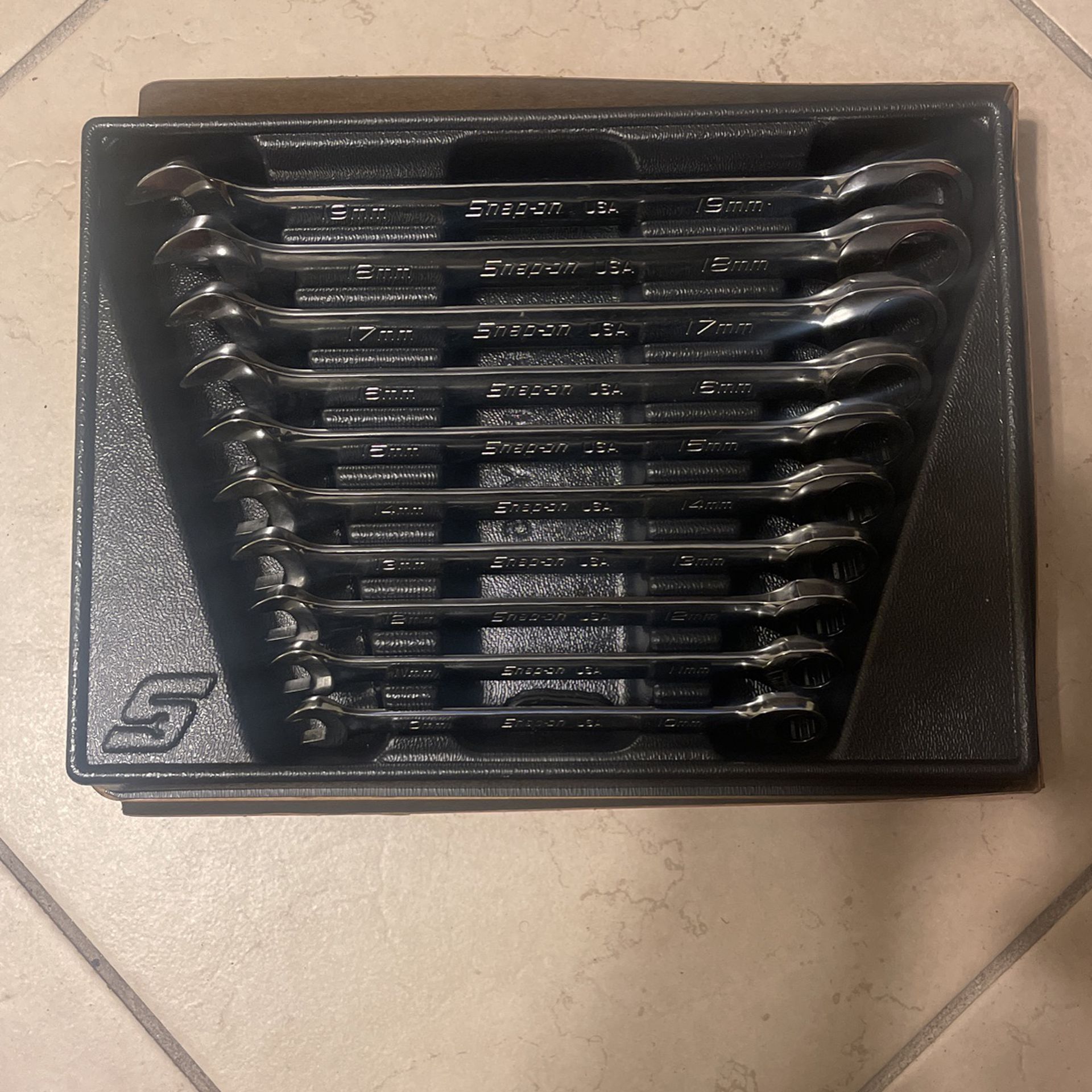 Snap on Metric Wrench Set