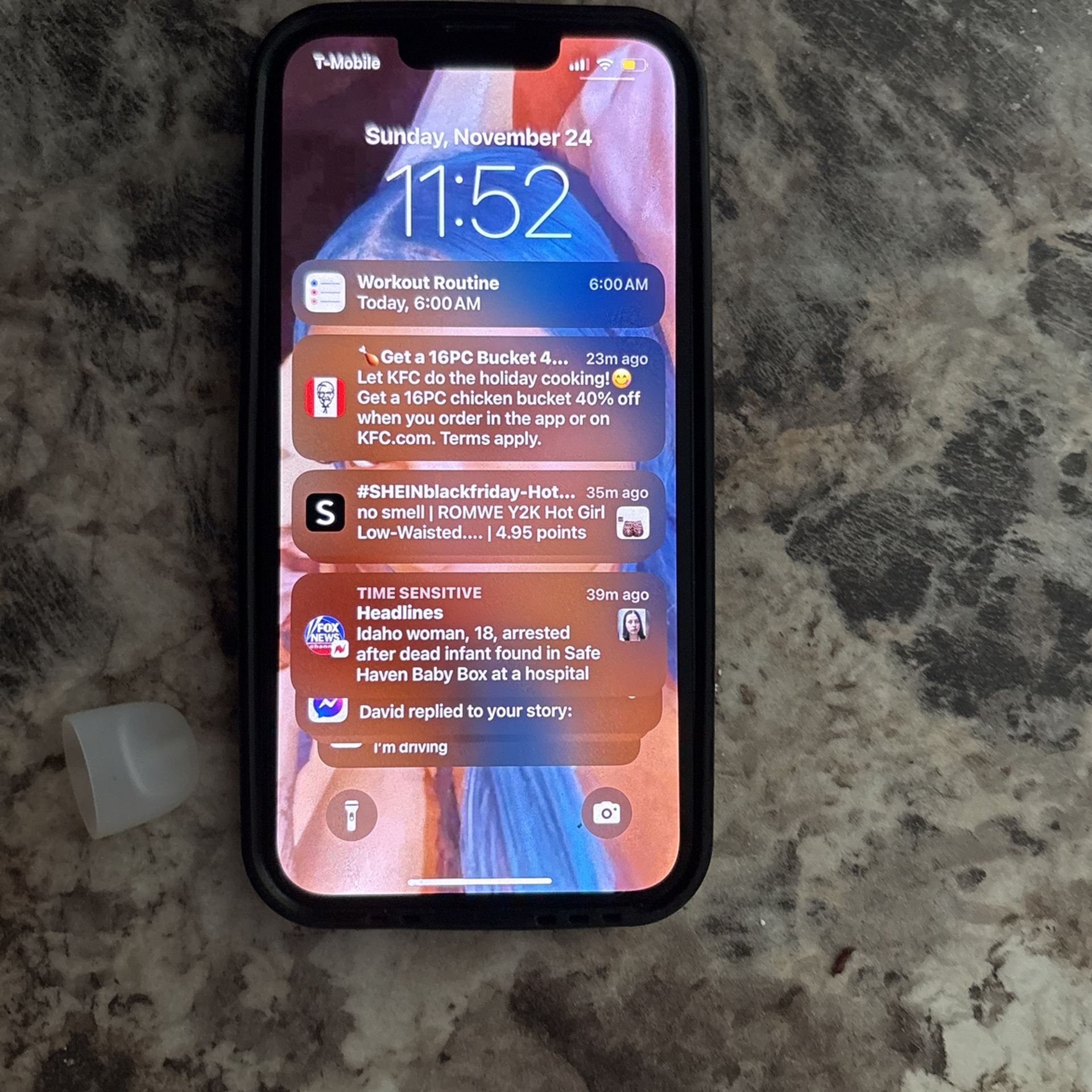 Like New iPhone 13
