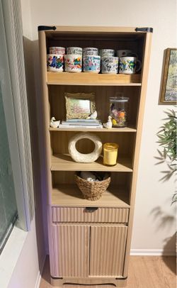 Light Oak Fluted Bookcase with Storage Cabinet Doors