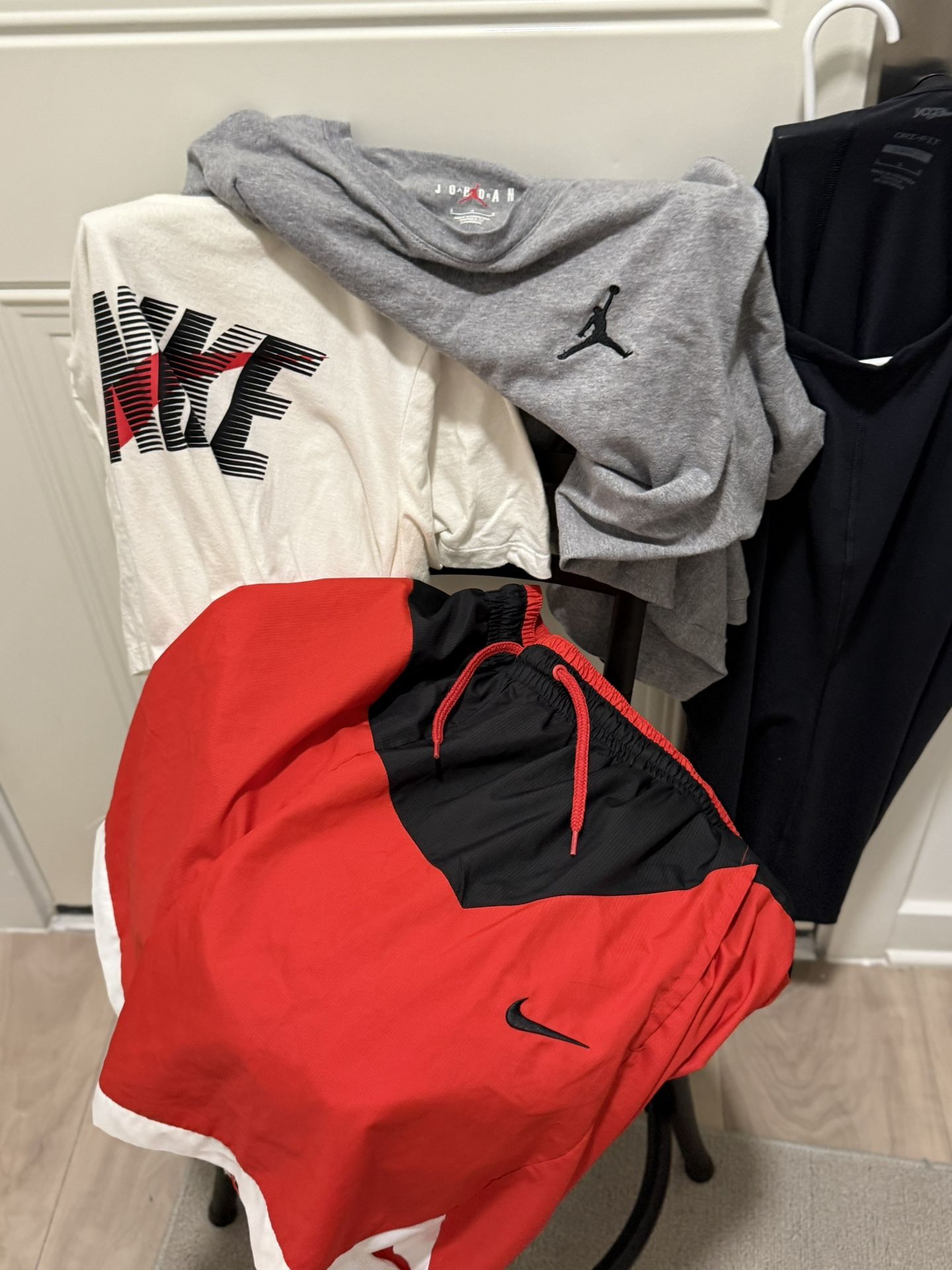 Nike & Jordan Men’s Apparel Bundle – Tees + Shorts (Size L) Price: $65 (Bundle Deal) Description: Athletic and casual style all in one bundle with of