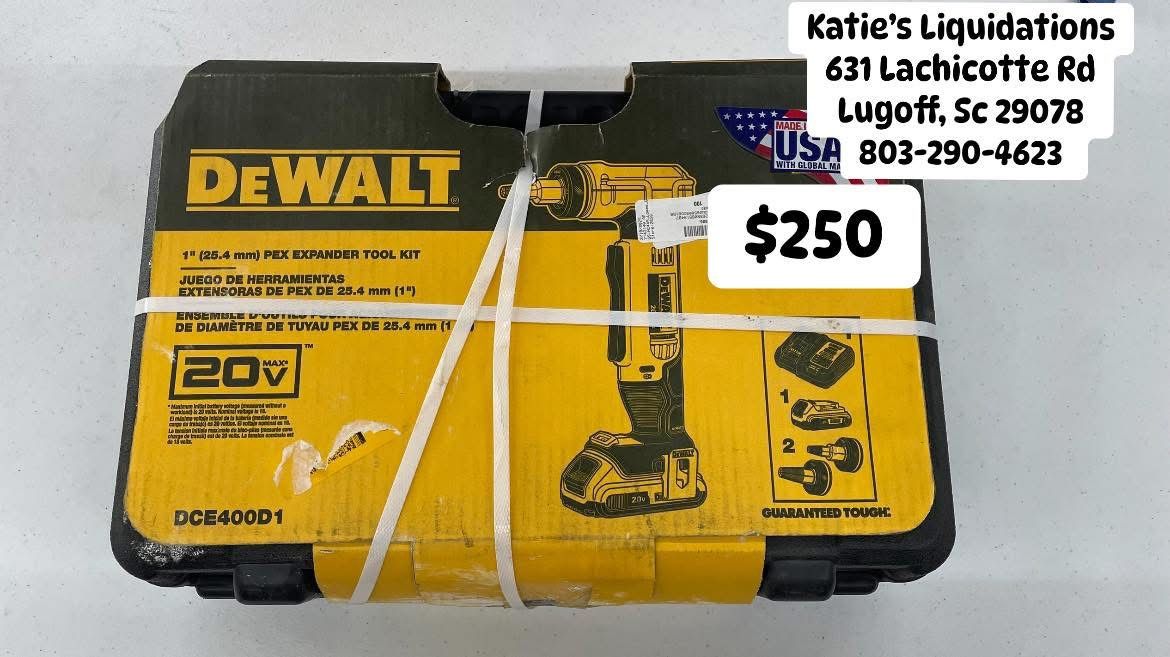 NEW DEWALT 20V MAX PEX Expansion Tool Kit (1/2-in & 3/4-in)