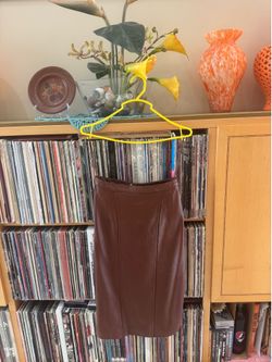 PRICE DROP: LOWELL & WHITNEY, 6, lined, COGNAC/BROWN LAMBSKIN LEATHER SKIRT