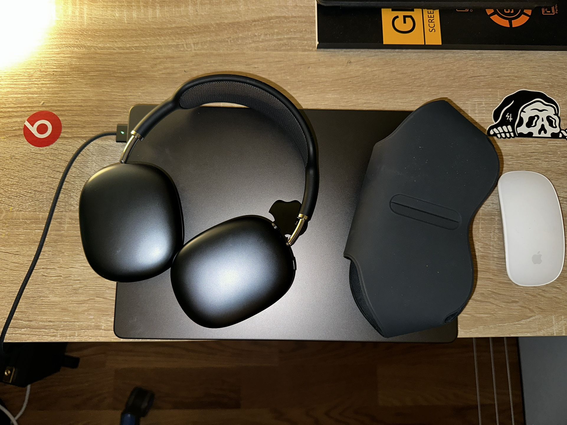 BRAND NEW AIRPODS MAX WITH BOX $350