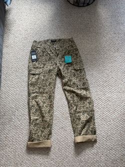 True Religion Camo Cargo Pants Size 30
