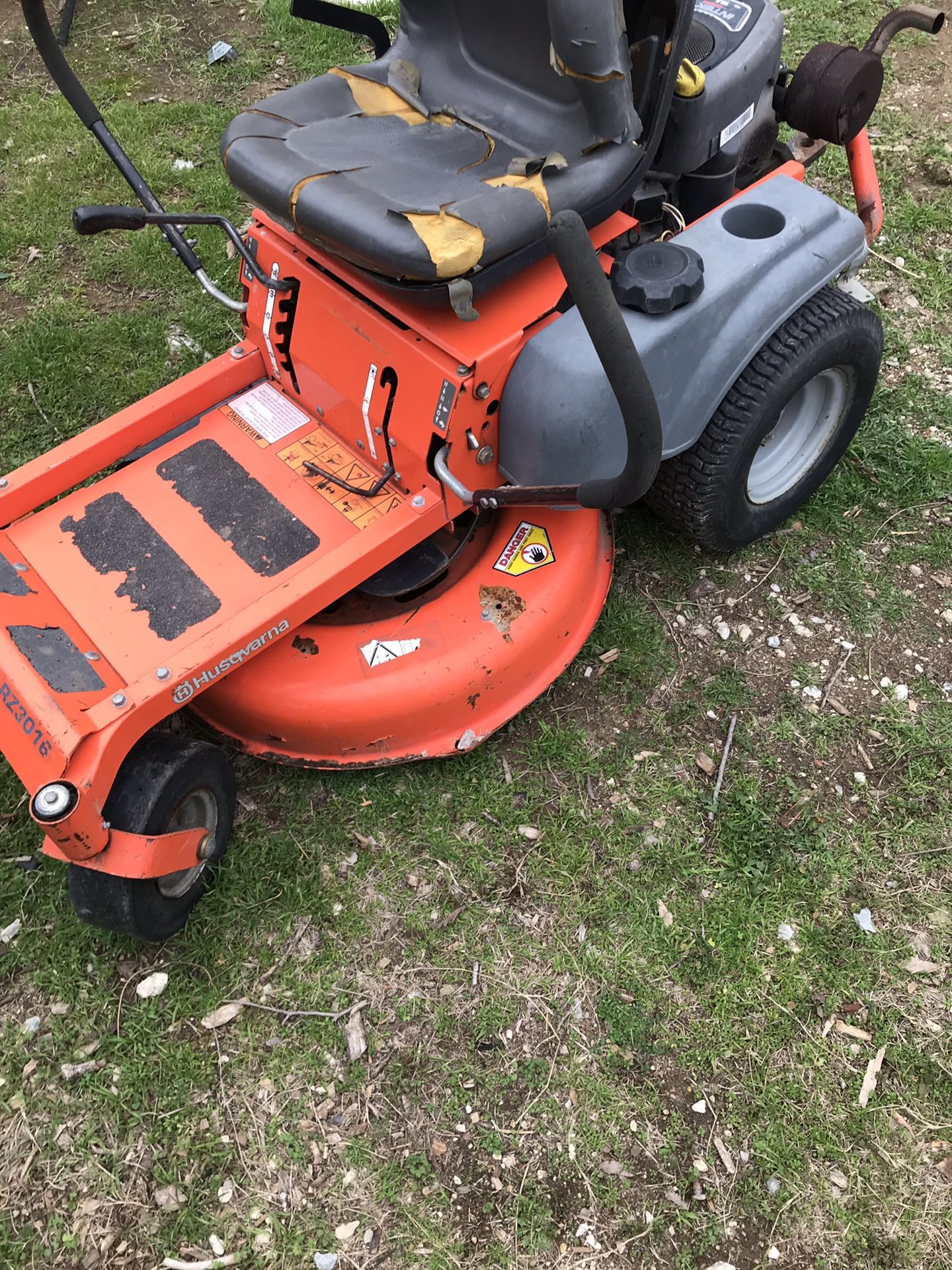 Husqvarna rz3016 best sale for sale