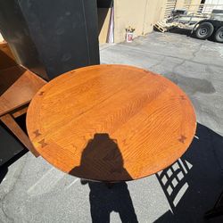 Leaf Table