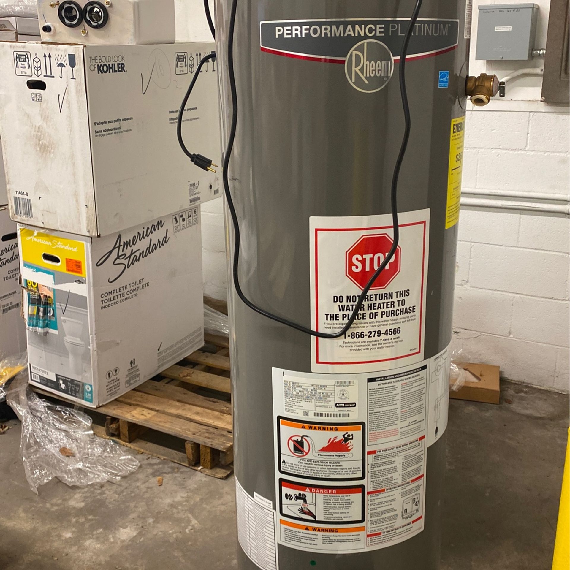 Rheem Performance Platinum XR90 29 Gal. Tall 12 Year 60,000 BTU Natural Gas  Tank Water Heater for Sale in Atlanta, GA - OfferUp