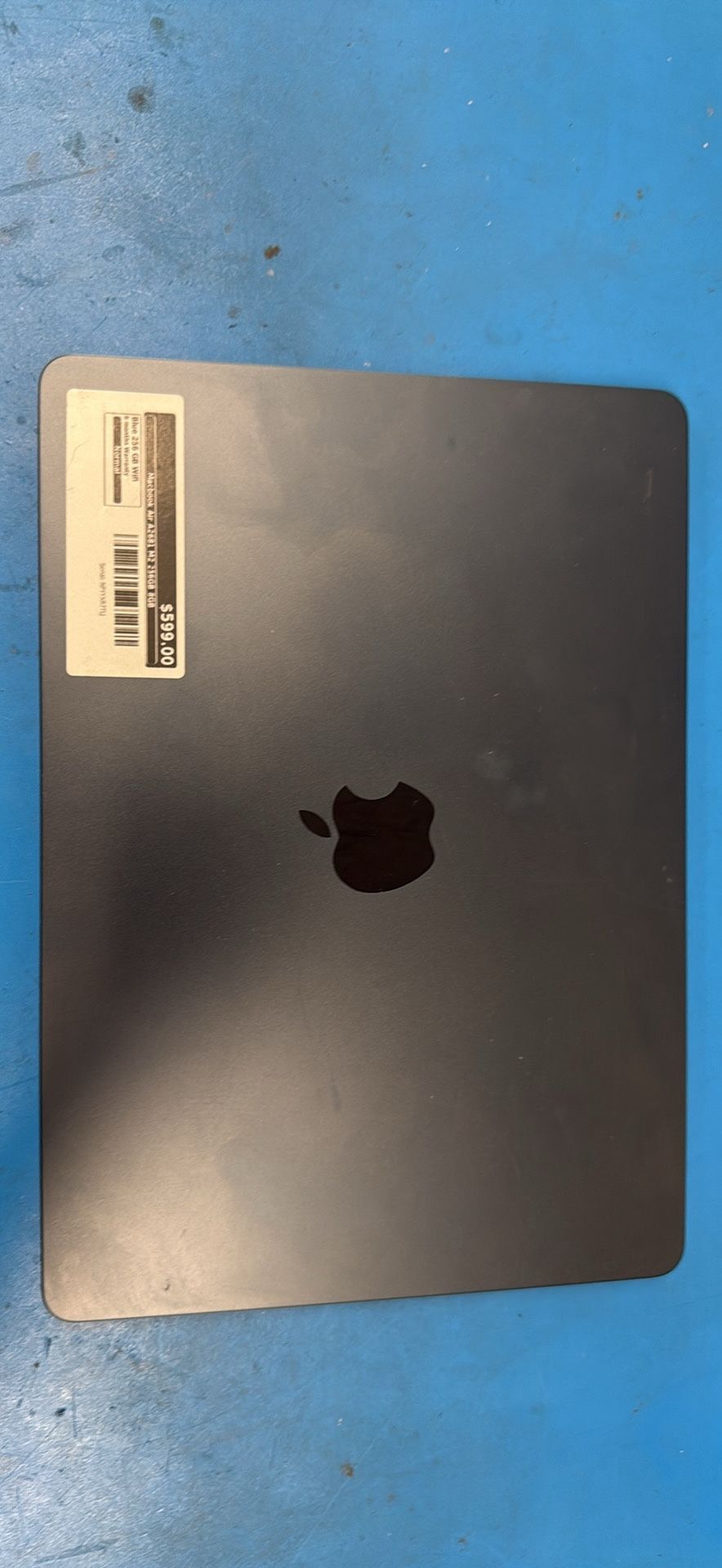 MacBook Air A2681