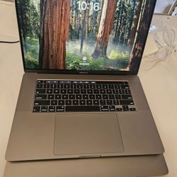 Apple Macbook Pro i7 32gb Ram 500gb SSD Drive 2.6ghz 16" 2019  Radeon Pro  4GB Vram