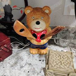 Vintage Artmark Ceramic Kitchen Honey Bear Utensil Holder 1980's
