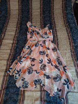 A New Day Size Small Pink Blouse with floral design