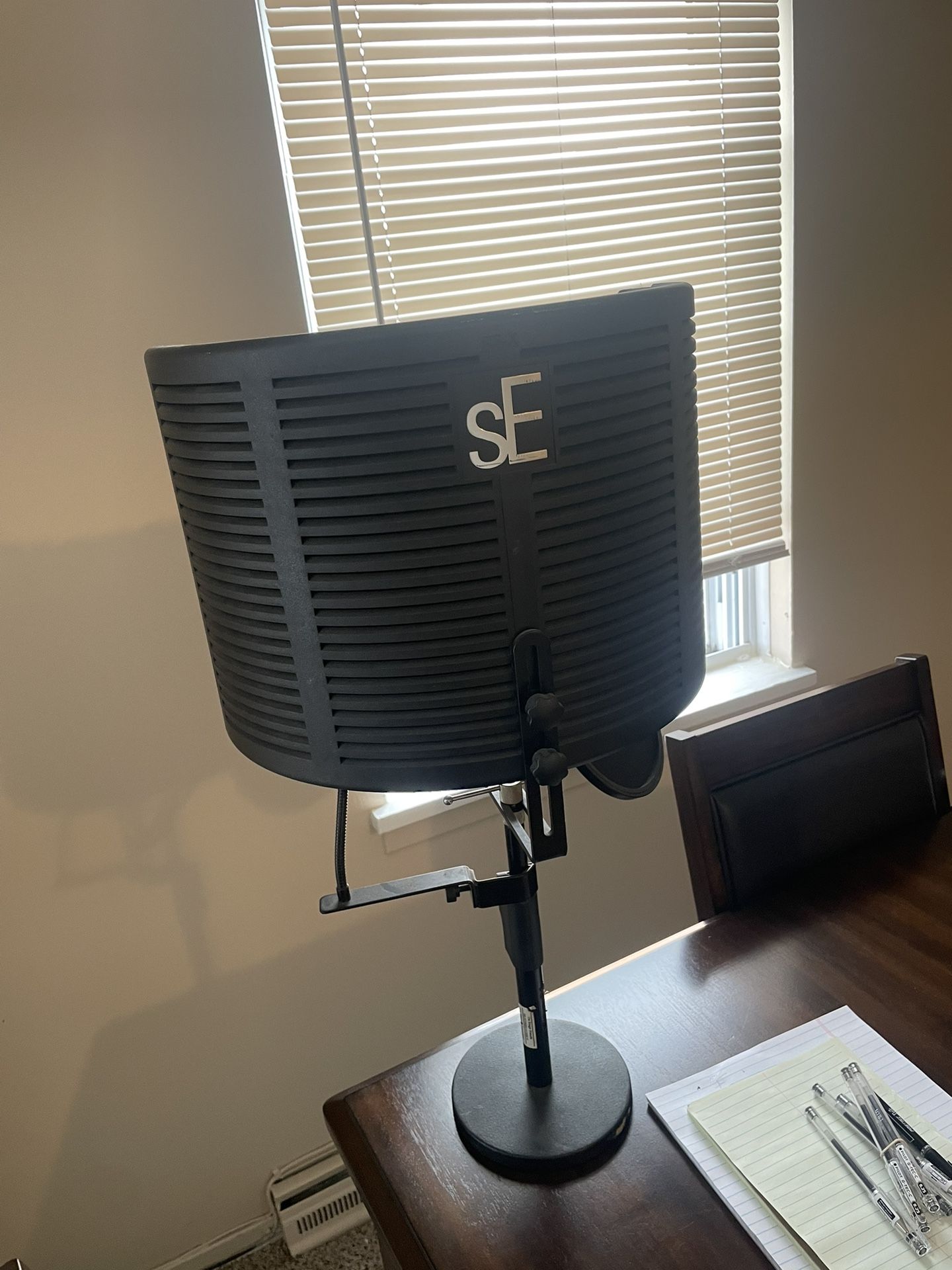 Mic Stand mic Shield