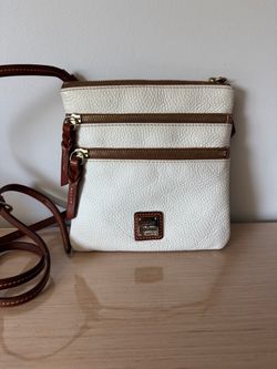 Dooney & Bourke north south triple zip handbag