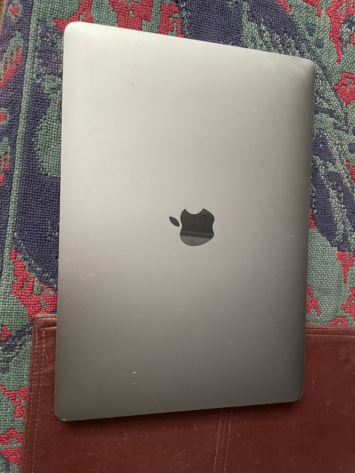 MacBook Pro 13 Inch