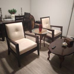 2 Dining Room Chairs