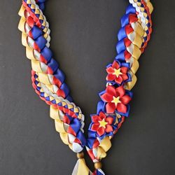 Filipino Grad Lei