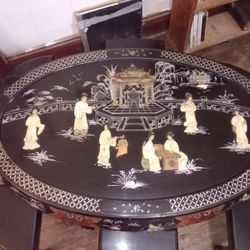 Japanese Tea Table With 6 Stools