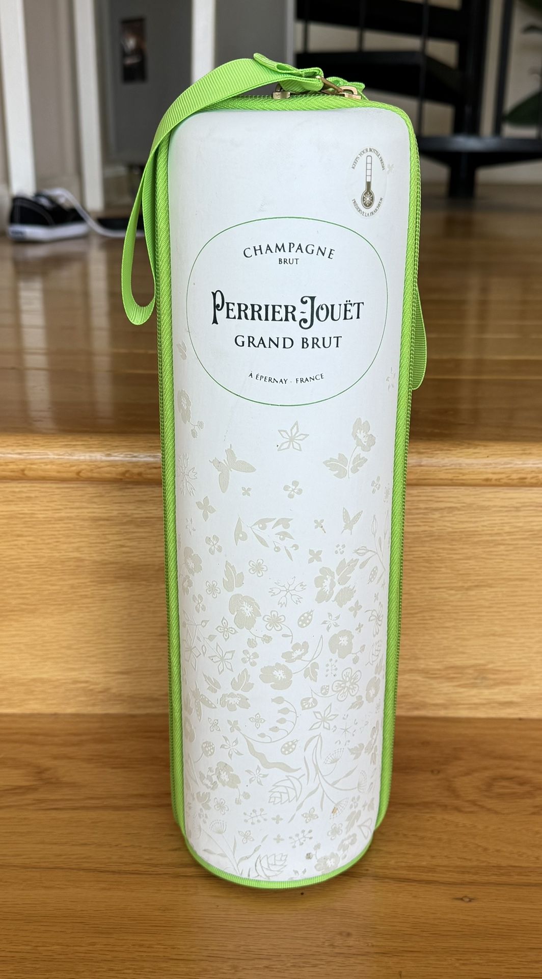 Champagne/Wine Bottle Holder, perfect Condition!