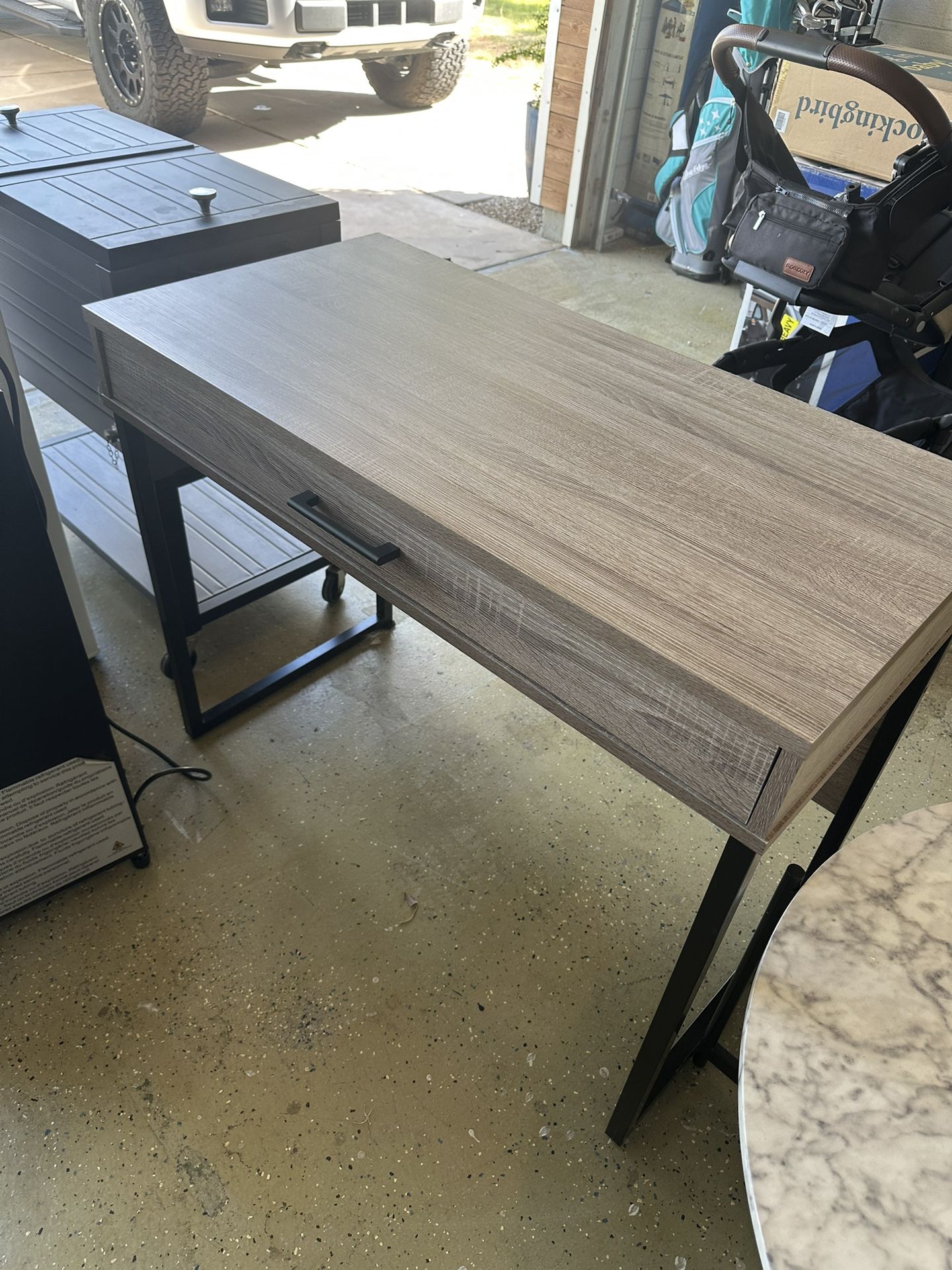 Office Desk W/ Drawer