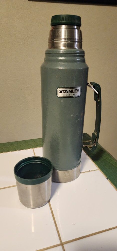 Stanley Thermos Vacuum Seal 