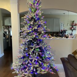 9 Ft Flocked Aspen Tree With Lights 
