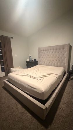 Queen Size Tufted Upholstered Bed Frame – Living Spaces