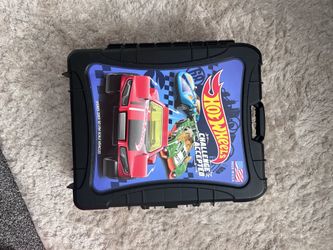 Hot Wheels rolling carry case