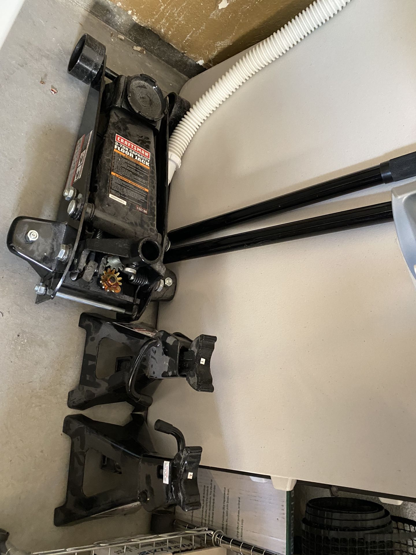 Craftsman 3 Ton Floor Jack Set With Creeper